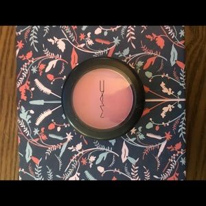 MAC Blush